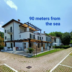 Residenza Casa Bianca Marina Di Massa